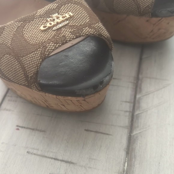 Coach sandal - Picture 2 of 6